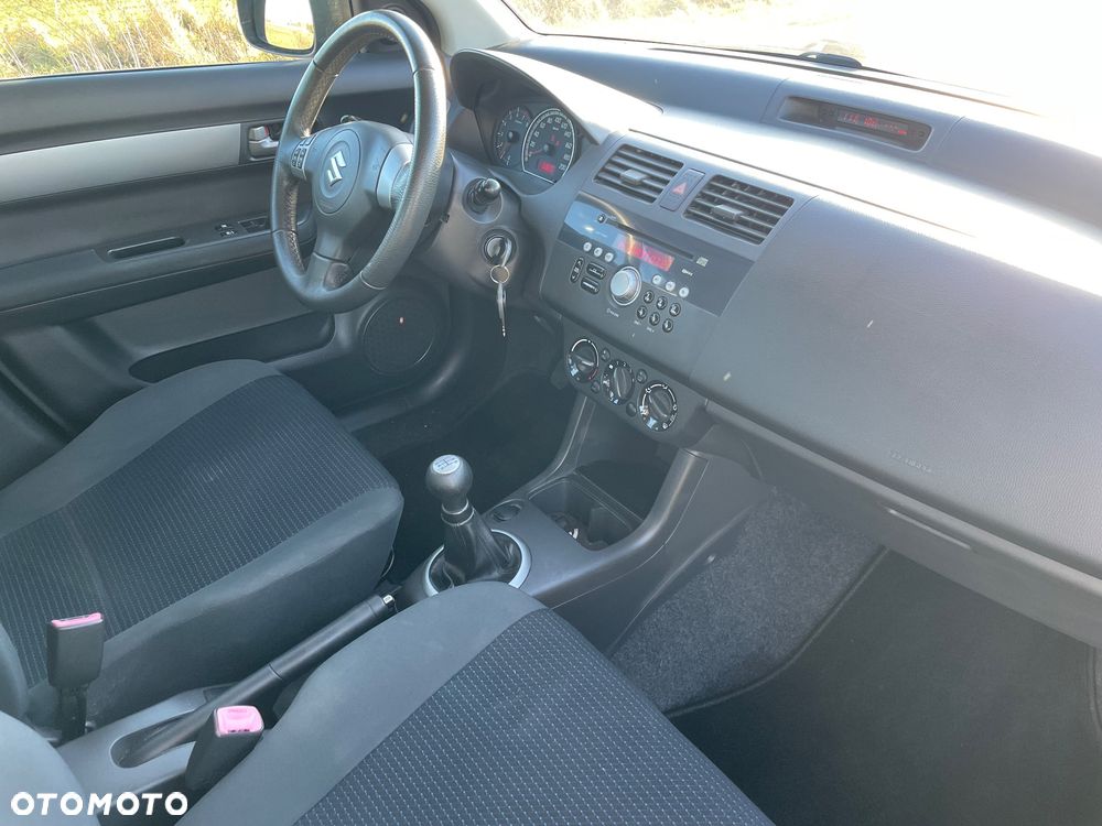 Suzuki Swift 1.3 Comfort - 9