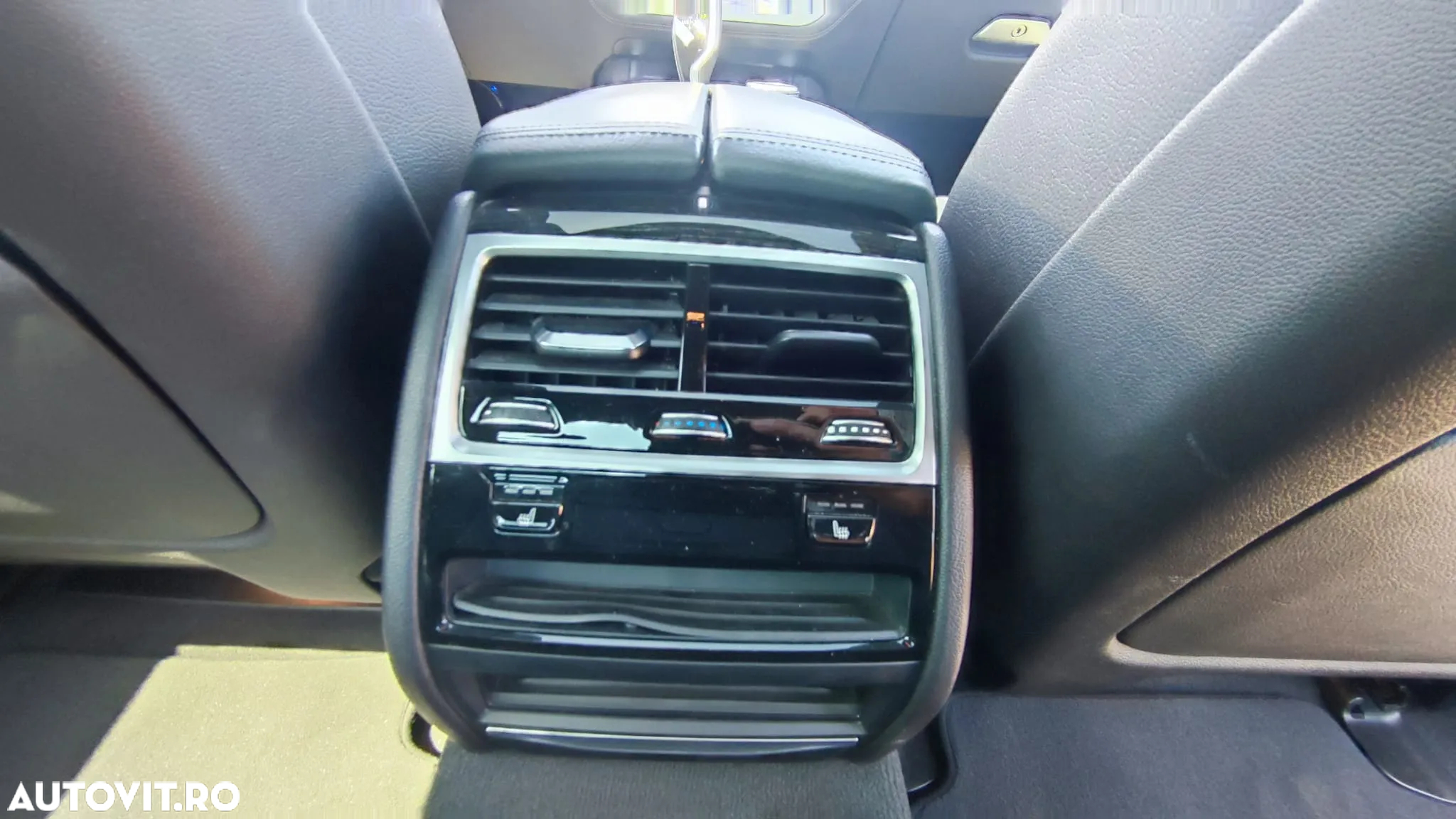 BMW Seria 7 730d xDrive - 23