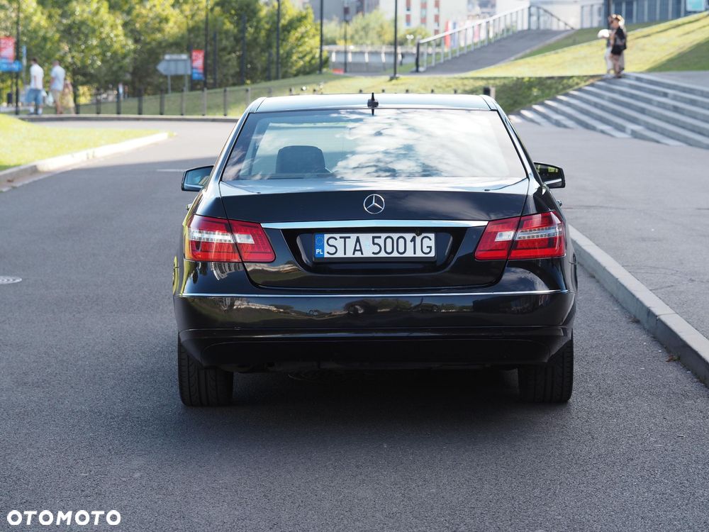 Mercedes-Benz Klasa E 250 CDI 4-Matic BlueEff Avantgarde - 6