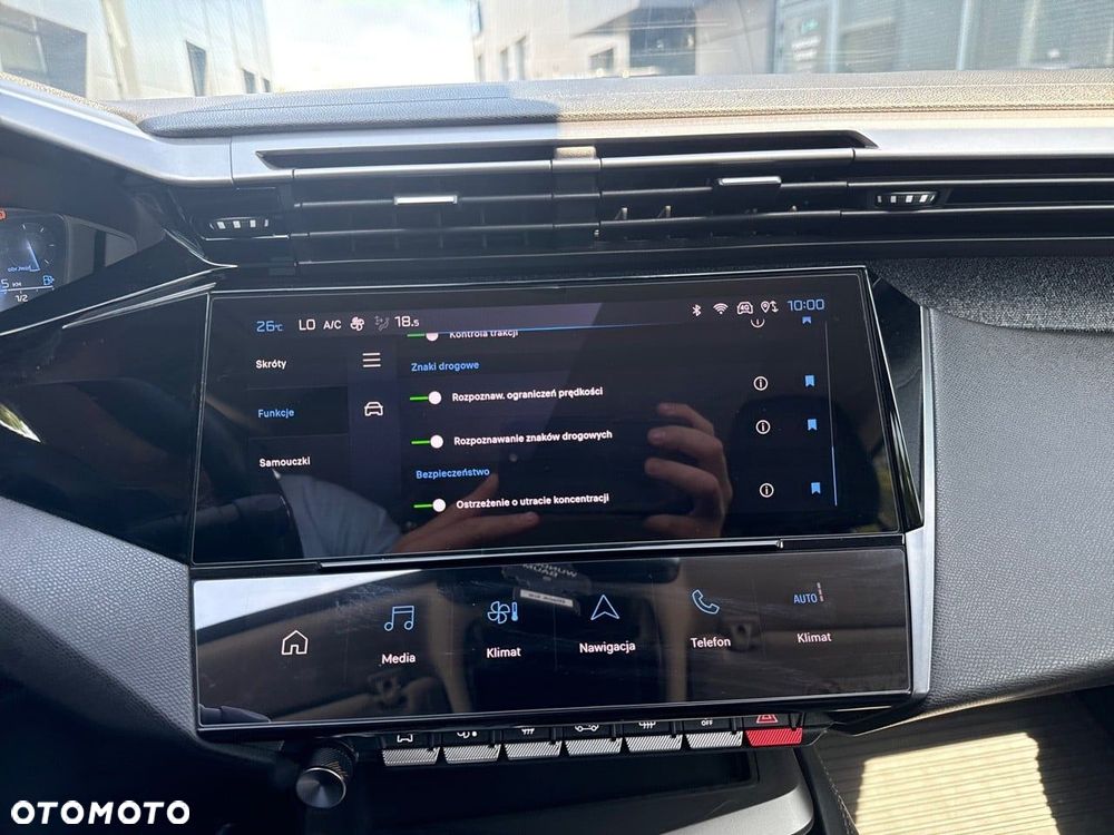 Peugeot 408 1.2 PureTech Allure Pack S&S EAT8 - 21