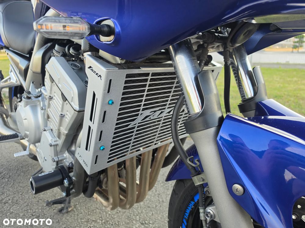 Yamaha FZS - 20