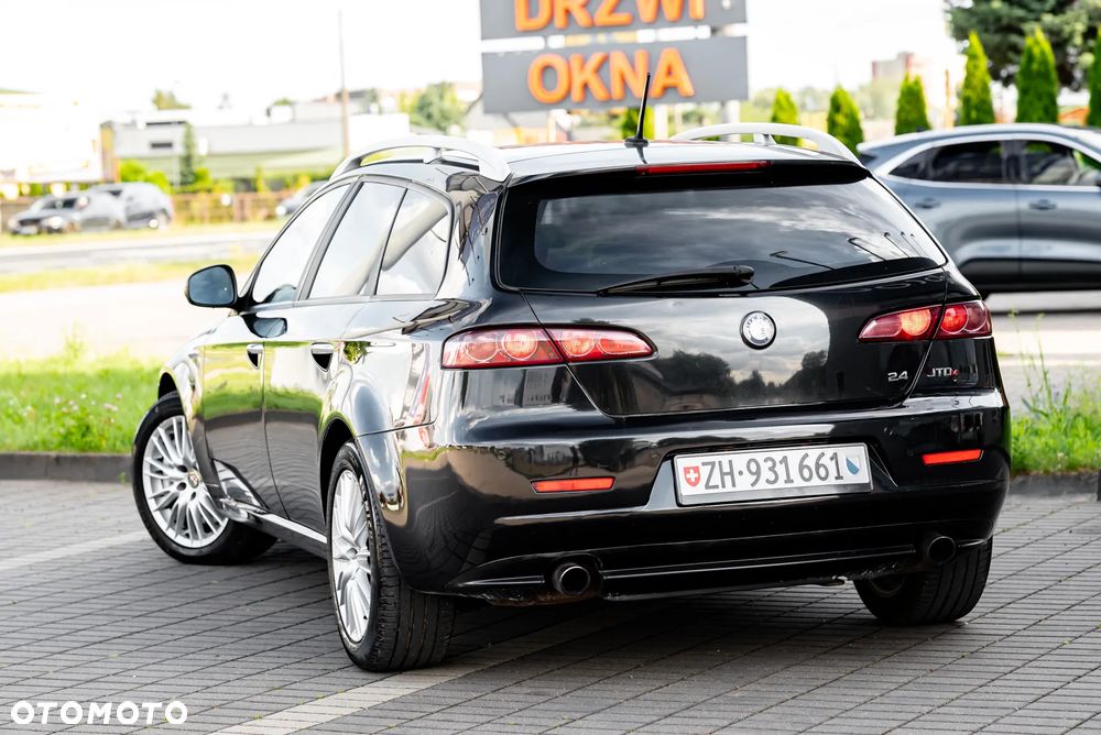 Alfa Romeo 159 2.4 JTDM 20V DPF Q-Tronic Distinctive - 12