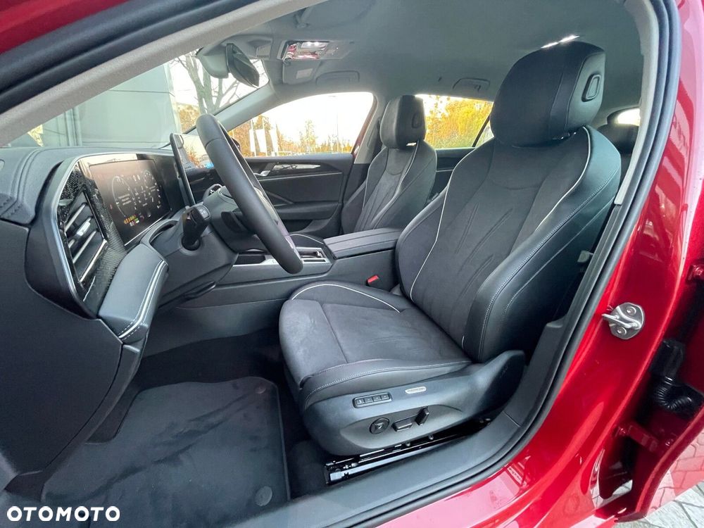 Volkswagen Passat Variant - 13