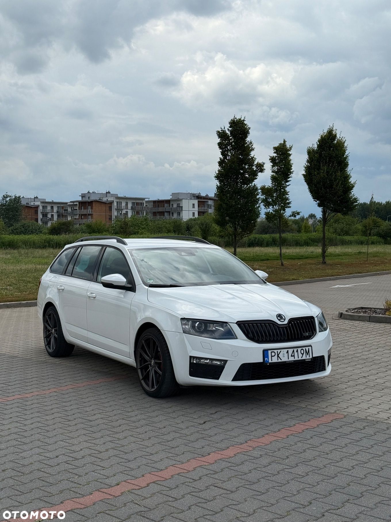 Skoda Octavia 2.0 TDI RS DSG - 1