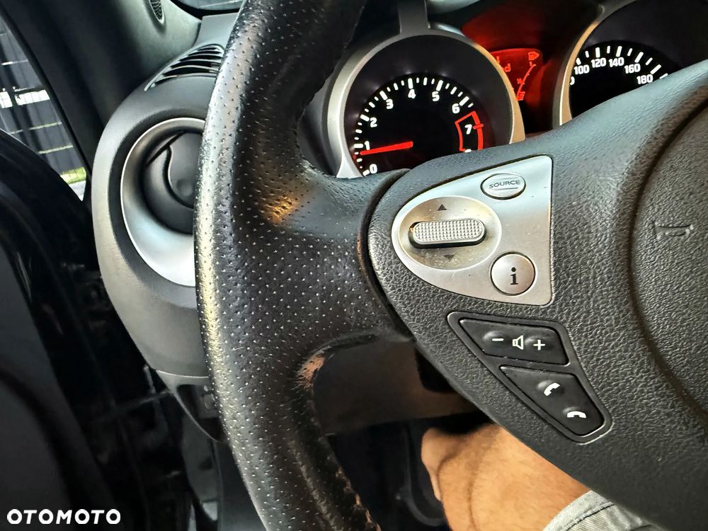Nissan Juke 1.6 Acenta S&S - 31