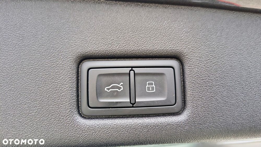 Audi Q5 Sportback - 13