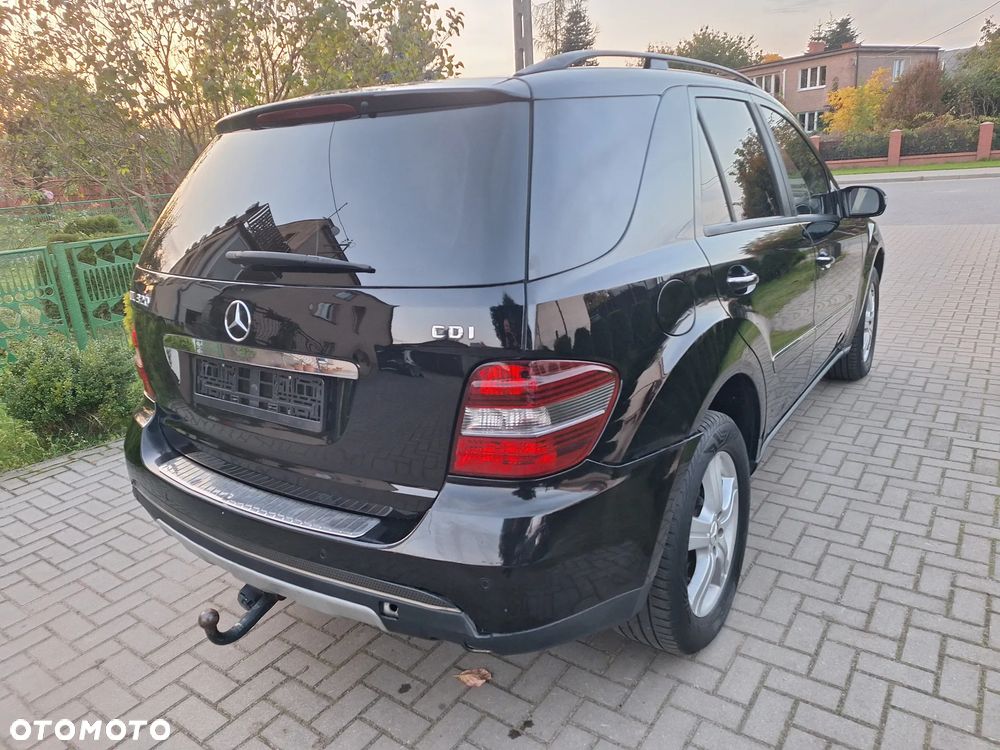 Mercedes-Benz ML 320 CDI 4-Matic - 23