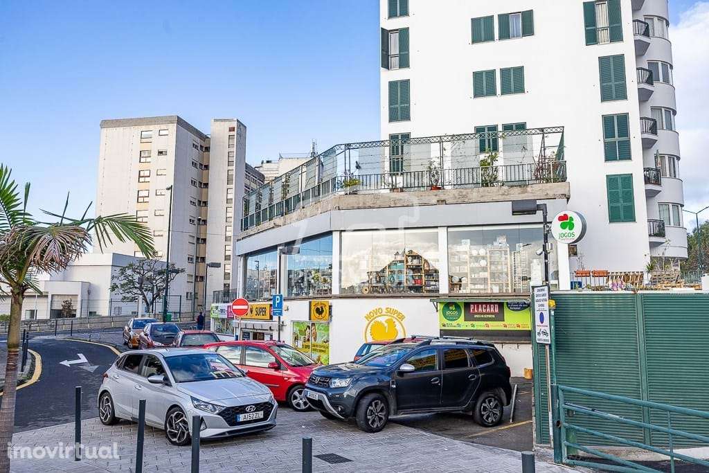 Loja 312 m2 - Funchal - Grande imagem: 5/5