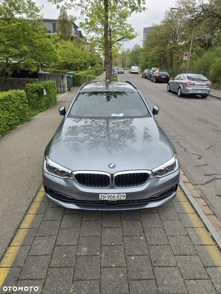 BMW Seria 5 520d xDrive Sport Line - 5