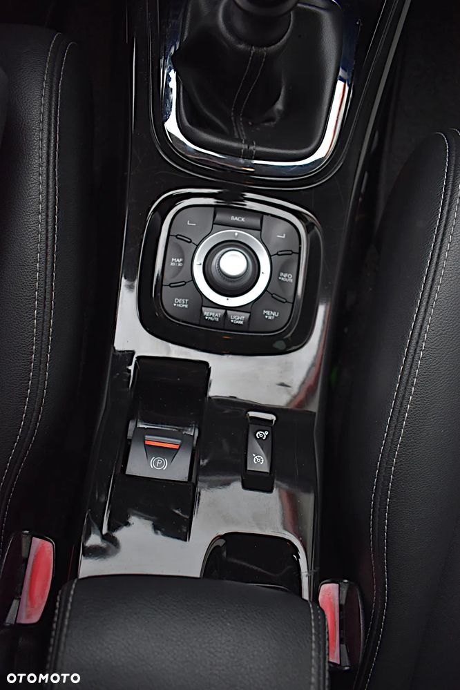 Renault Megane 1.5 dCi Bose - 28