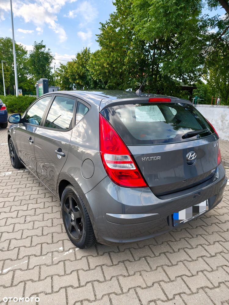 Hyundai i30 1.6 CRDi Classic EU5 - 19