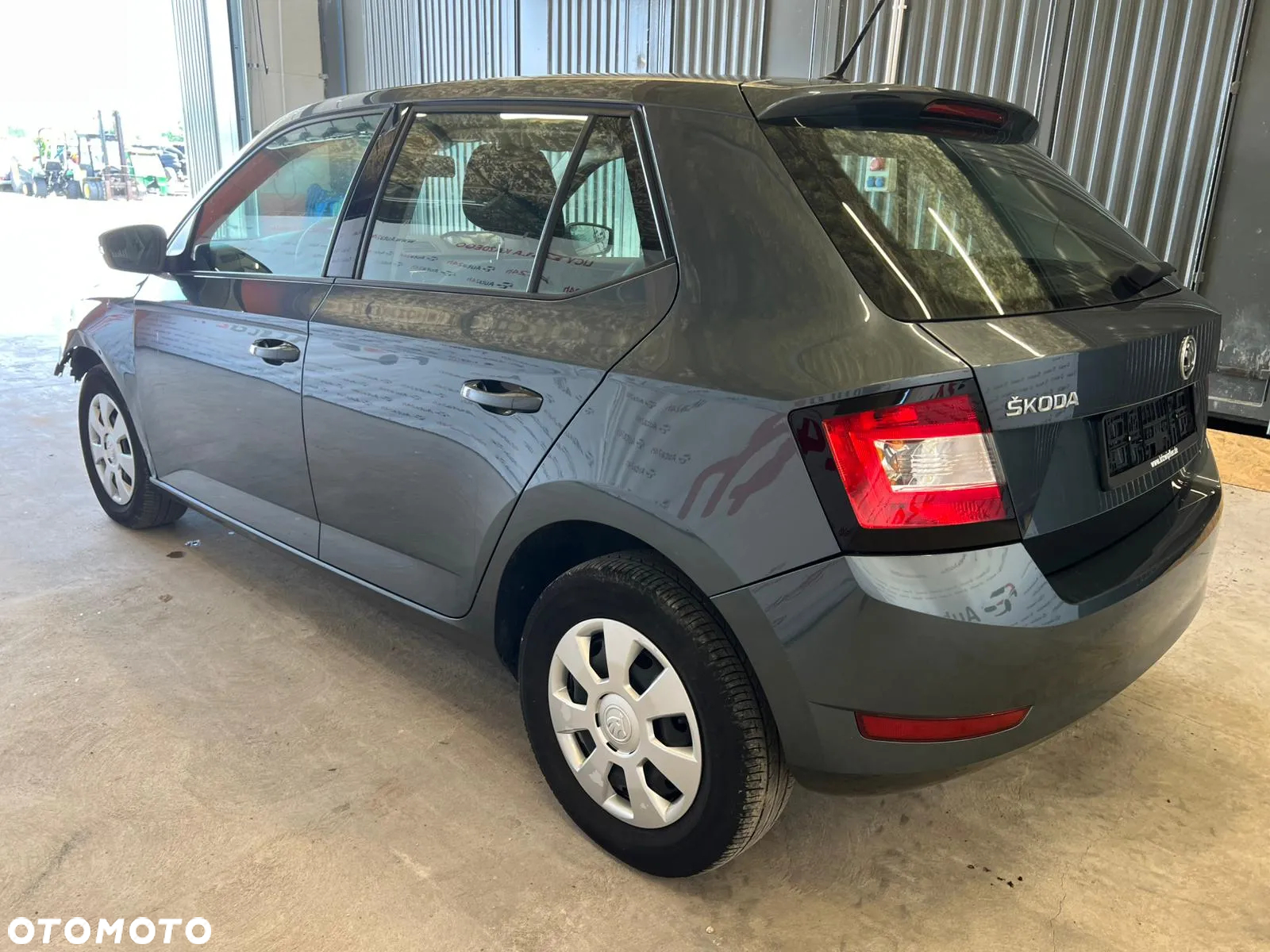 Skoda Fabia 1.0 MPI Active - 4