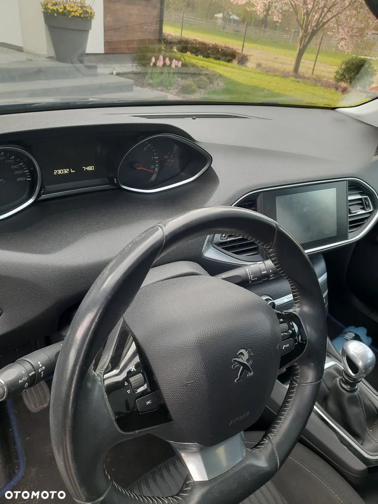 Peugeot 308 BlueHDi 120 Stop & Start Business-Line - 8