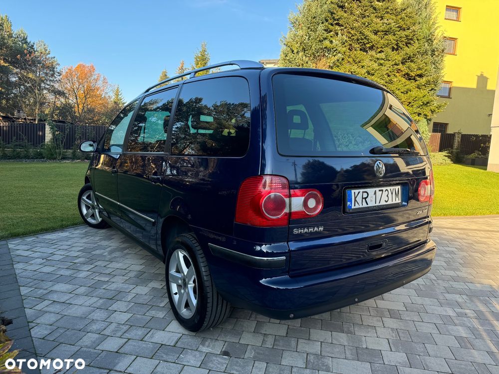 Volkswagen Sharan 1.9 TDI Special - 2