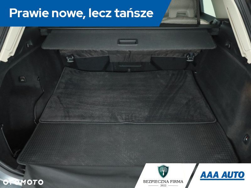 Volvo XC 60 - 13