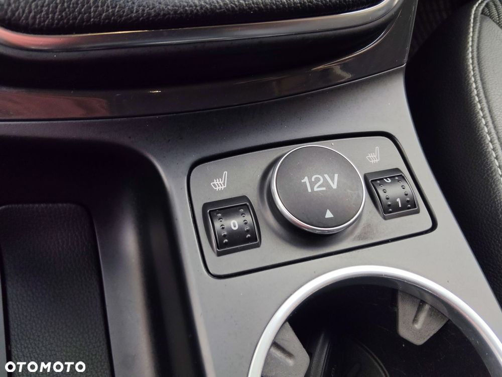 Ford Kuga 2.0 TDCi 4x4 Titanium - 35