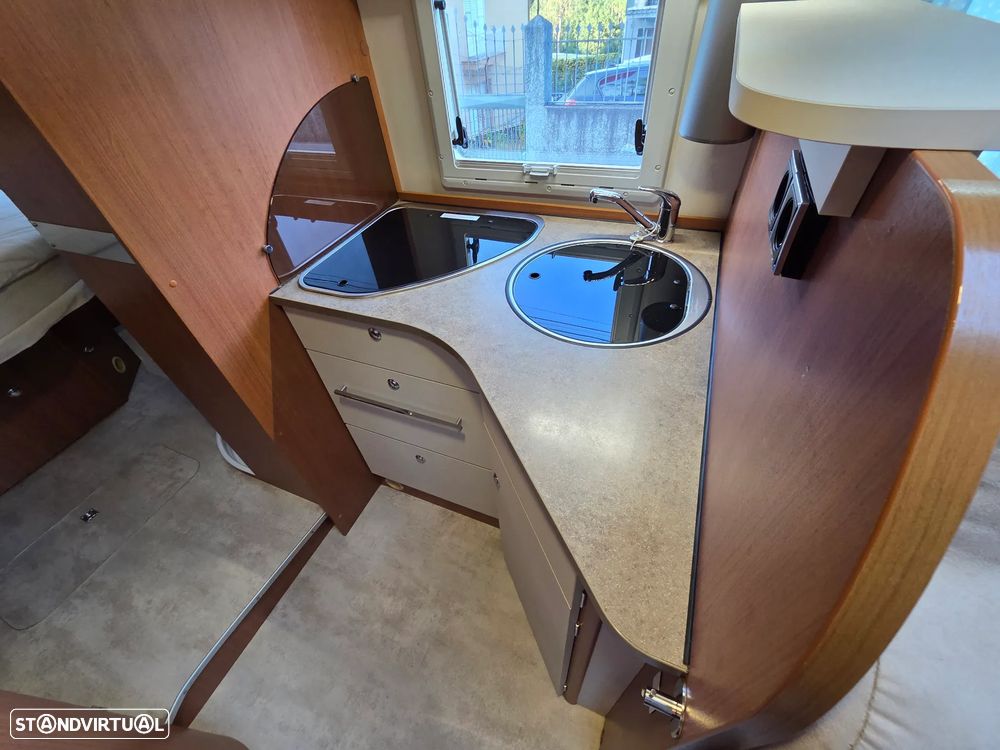 Chausson Welcome i778 Cama Central - 7