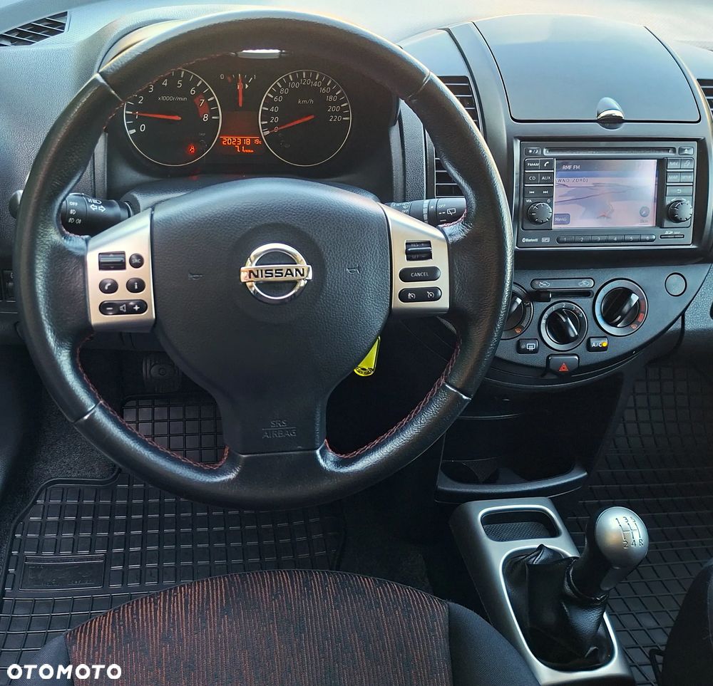 Nissan Note 1.4 Acenta EU5 - 6