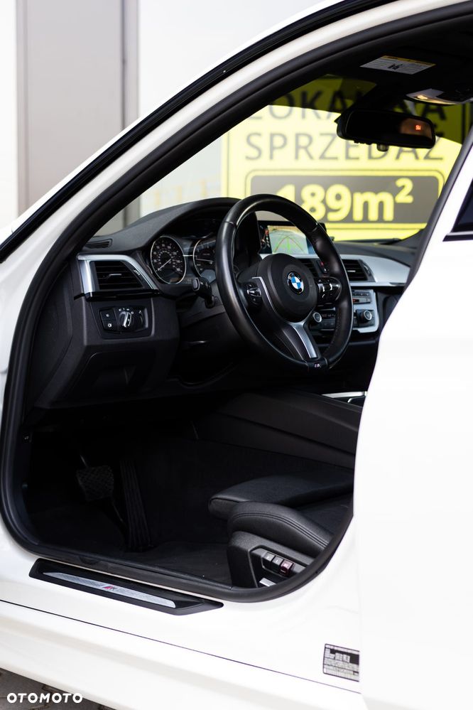 BMW Seria 3 - 12