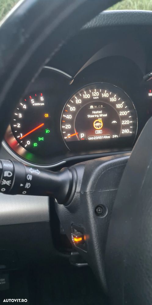 Kia Sorento - 7