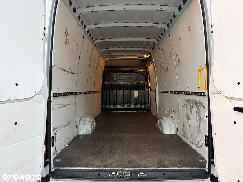 Iveco Daily 35S180 L4h2 Maxi Long - 20
