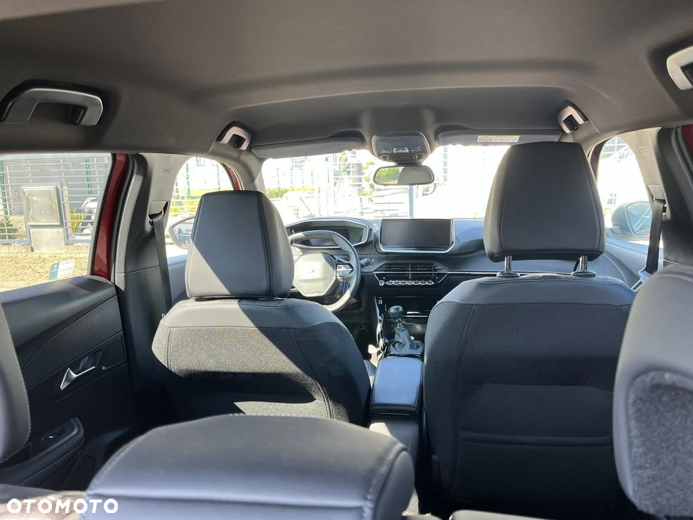 Peugeot 2008 1.2 PureTech Allure Pack S&S - 20