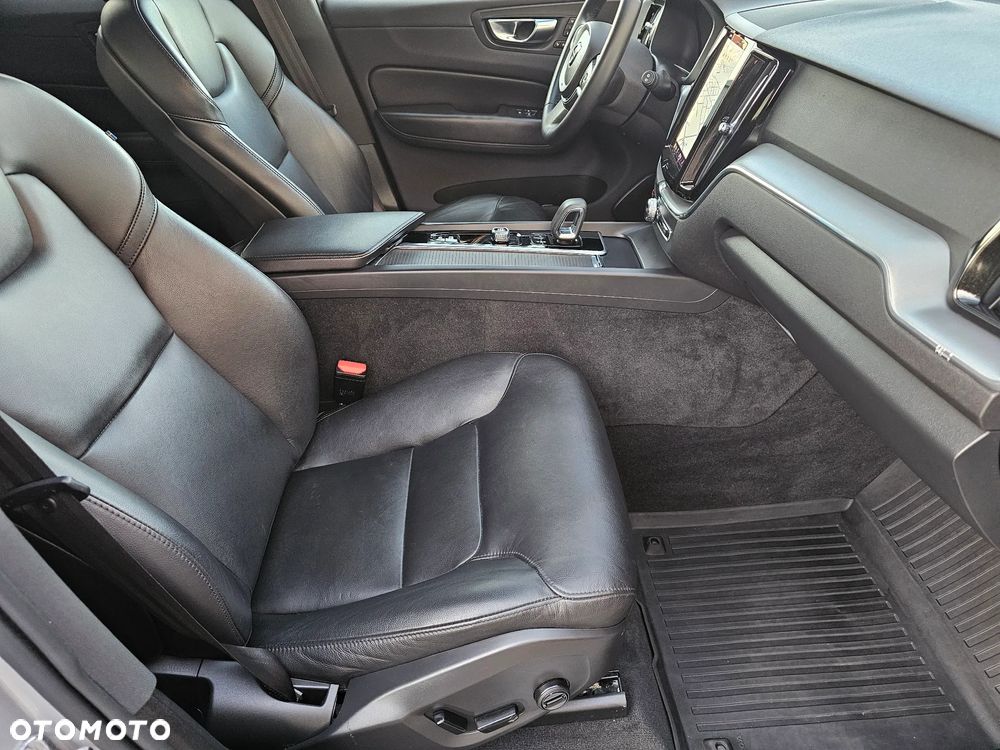 Volvo XC 60 - 15