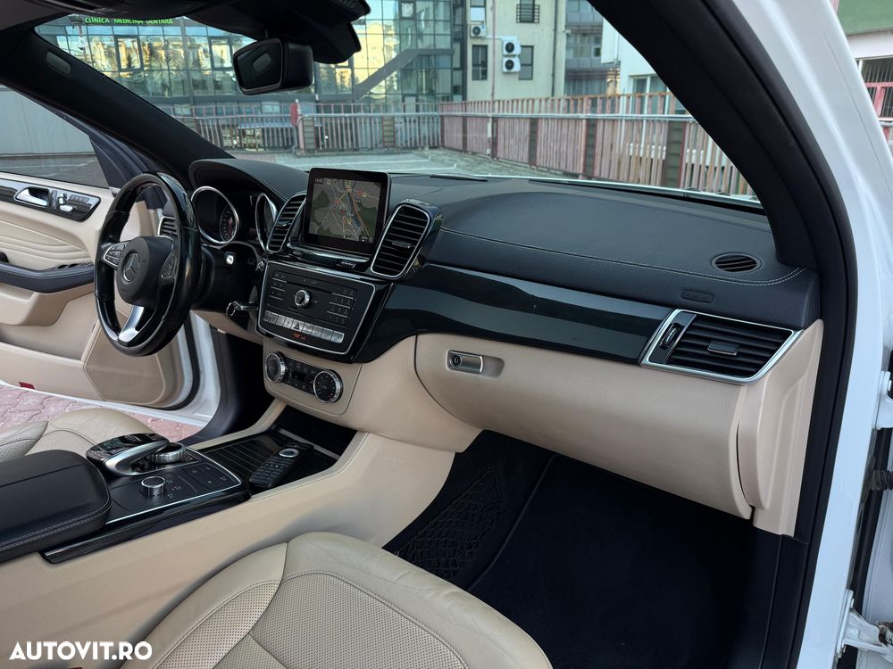 Mercedes-Benz GLE 350 d 4MATIC 9G-TRONIC AMG Line - 9