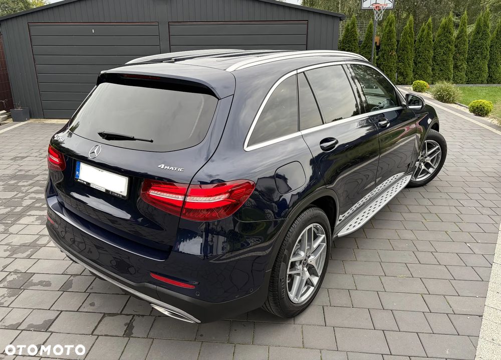 Mercedes-Benz GLC - 26