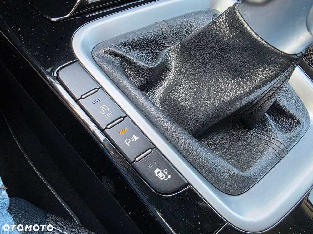 Kia Ceed - 14