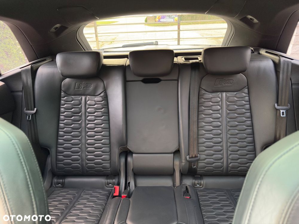 Audi RS Q8 - 18
