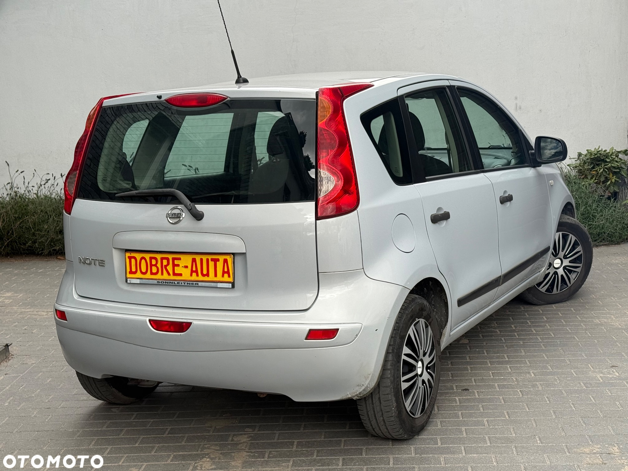 Nissan Note 1.4 Visia A/C - 24