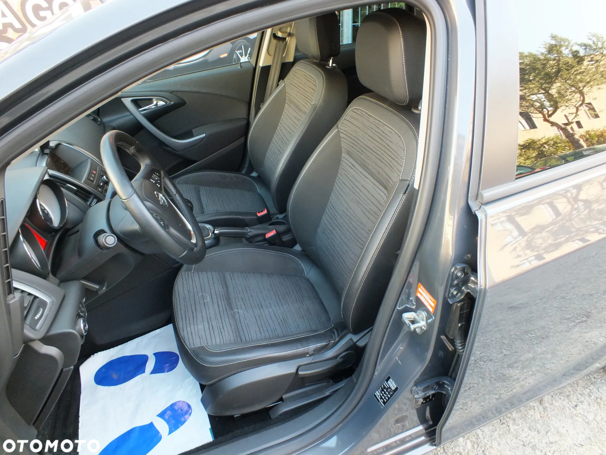 Opel Astra - 11