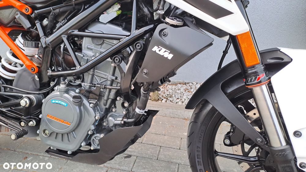 KTM Duke - 10