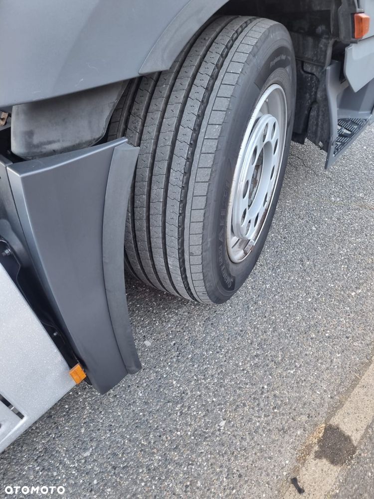 Mercedes-Benz 1845 - 10