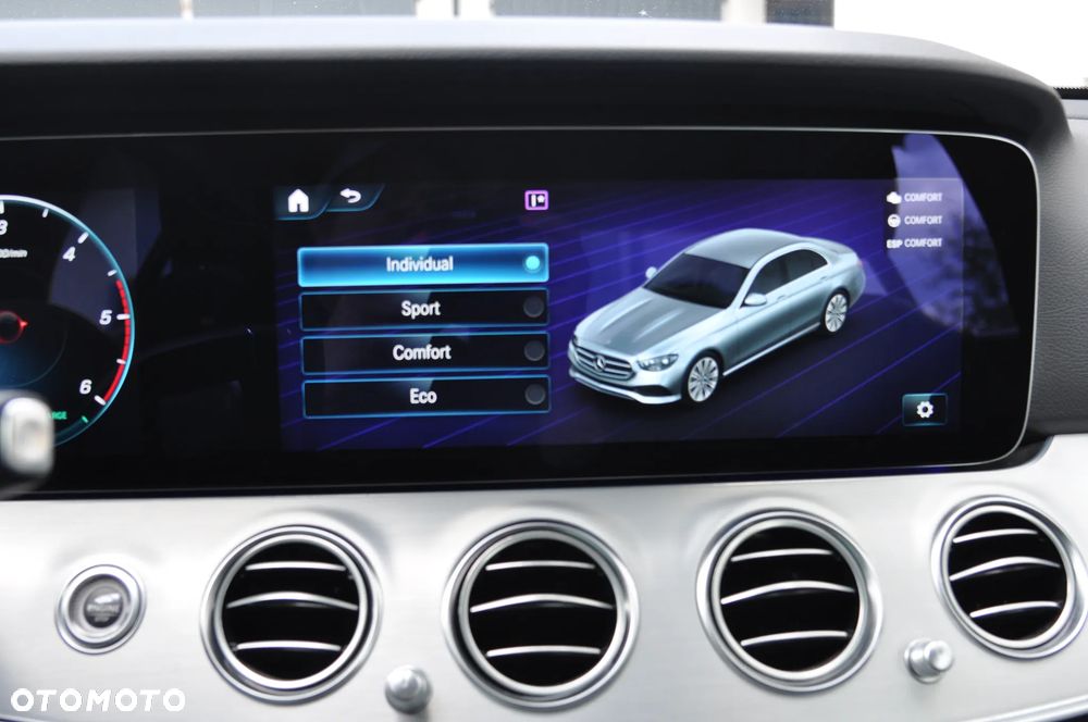 Mercedes-Benz Klasa E 300 d 4-Matic Avantgarde - 18