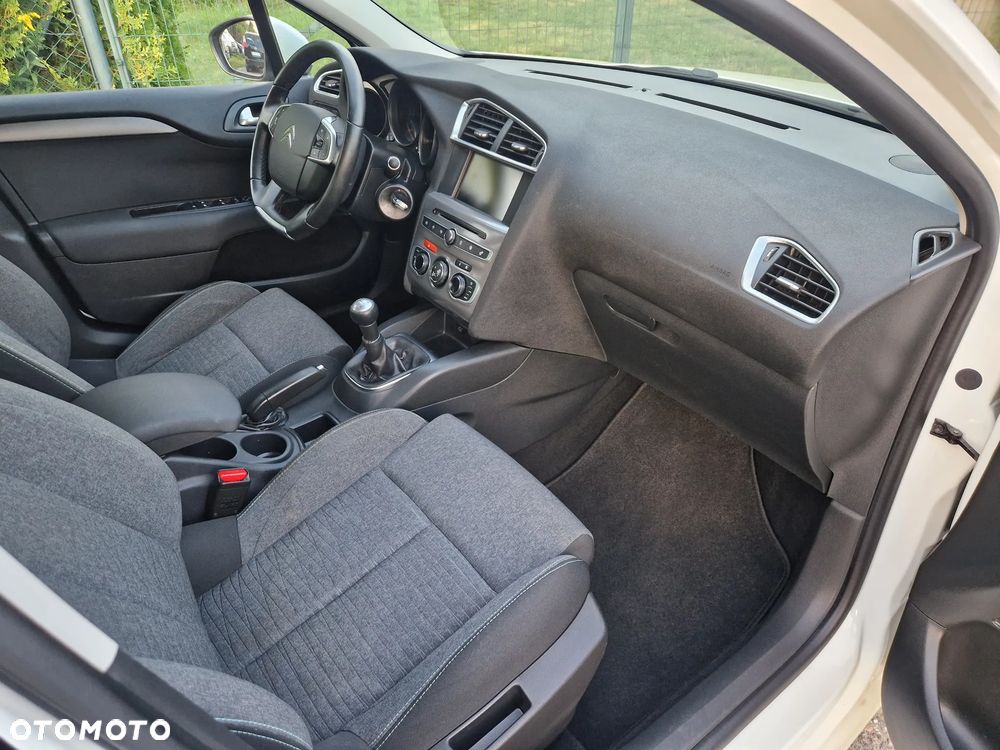 Citroën C4 PureTech 110 Selection - 9