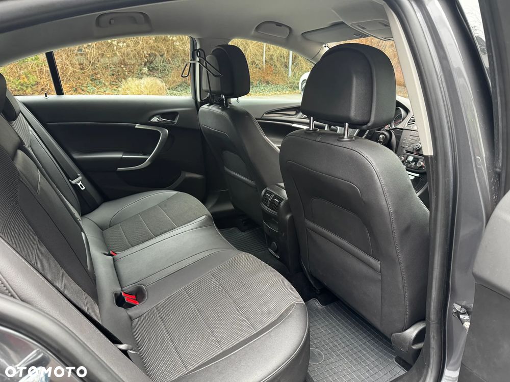 Opel Insignia 2.0 CDTI Cosmo - 11