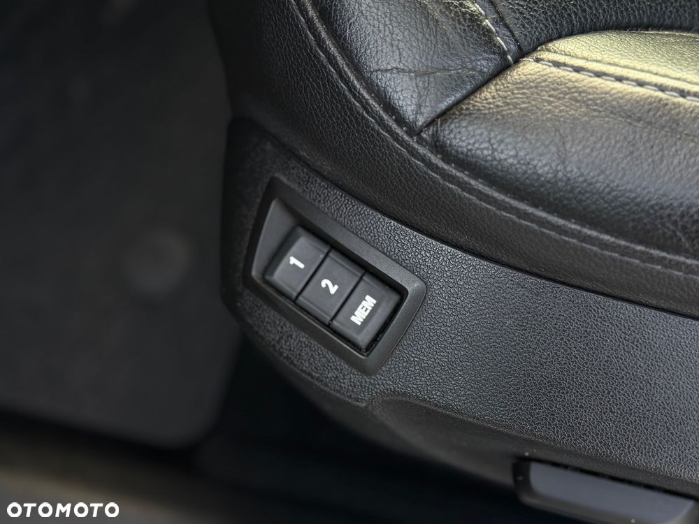 Opel Insignia 2.0 CDTI Sports Tourer Cosmo - 18