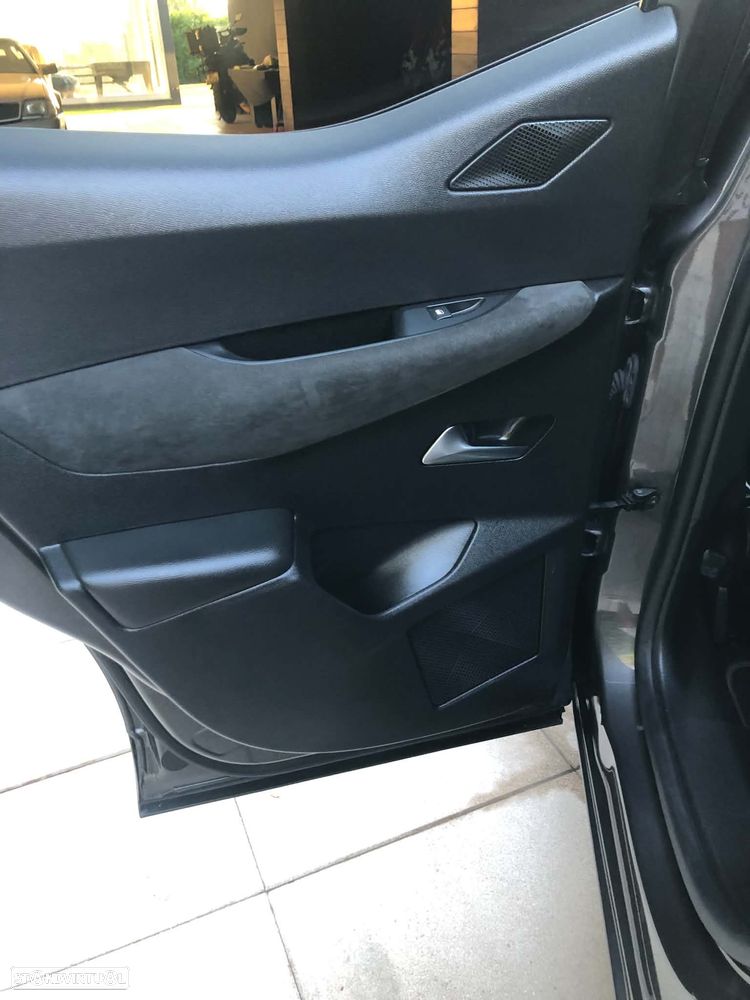 DS DS3 Crossback E-TENSE PERFORMANCE LINE + - 15