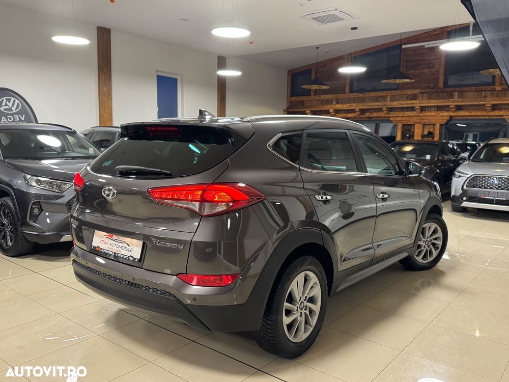 Hyundai Tucson blue 1.7 CRDi 2WD Style - 4