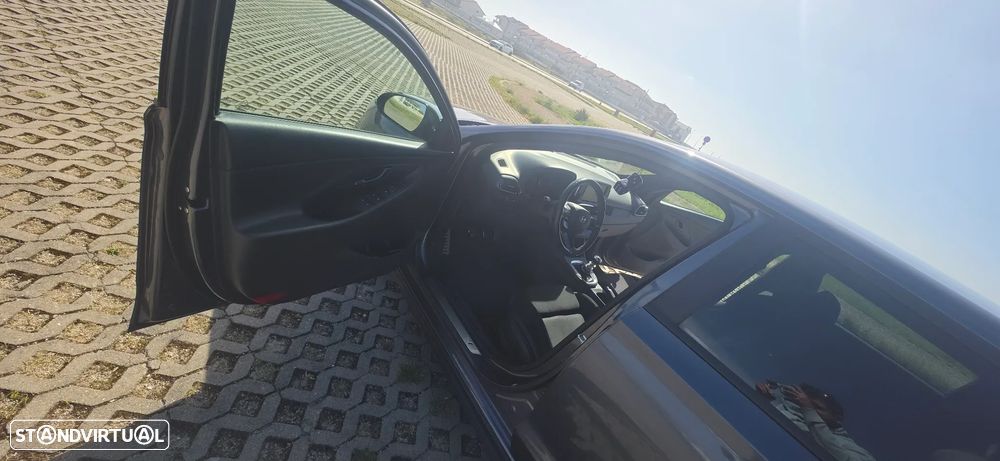 Hyundai i30 N 2.0 T-GDI Performance - 12