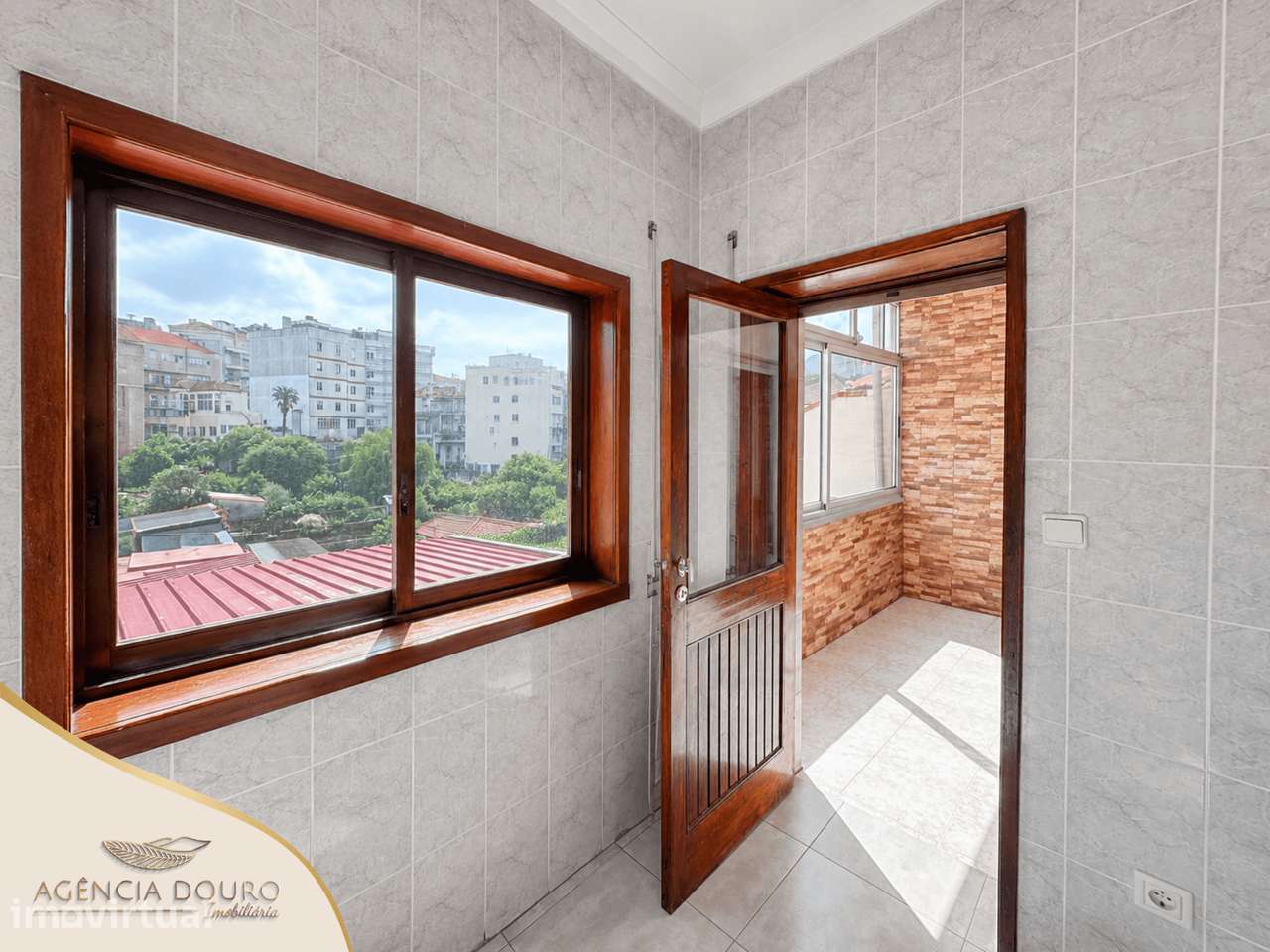 Apartamento T2 em Paranhos, Porto - Grande imagem: 3/11