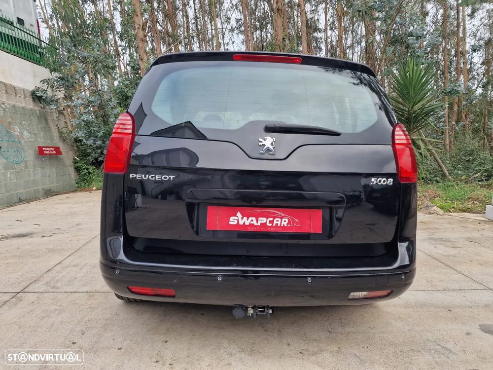 Peugeot 5008 1.6 HDi 7L Allure J17 - 6
