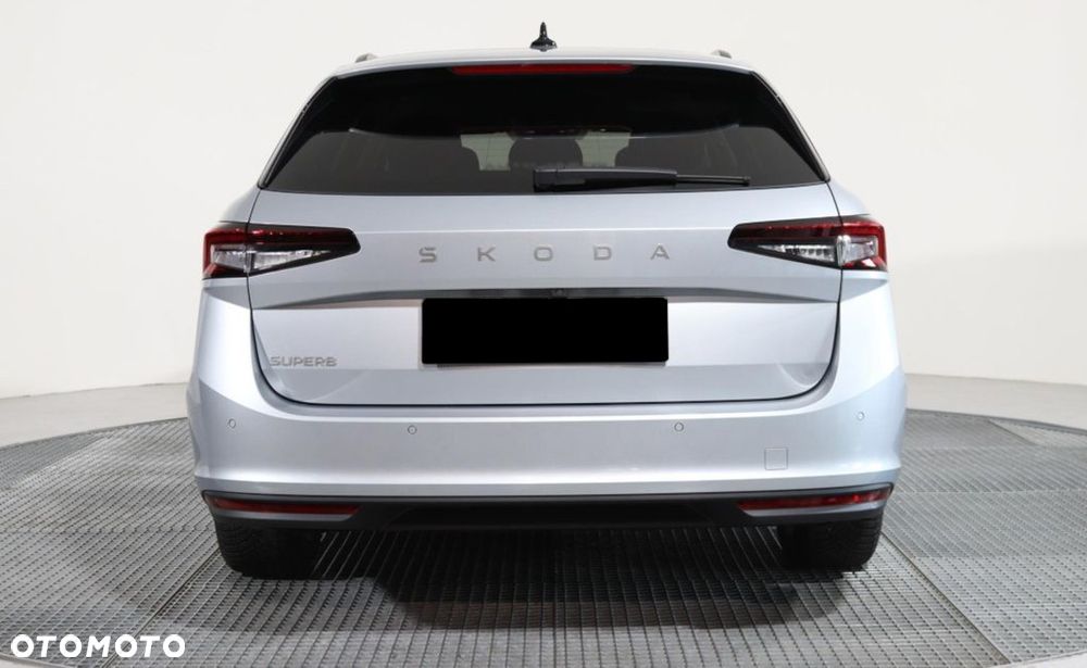 Skoda Superb 2.0 TDI SCR Drive DSG - 6