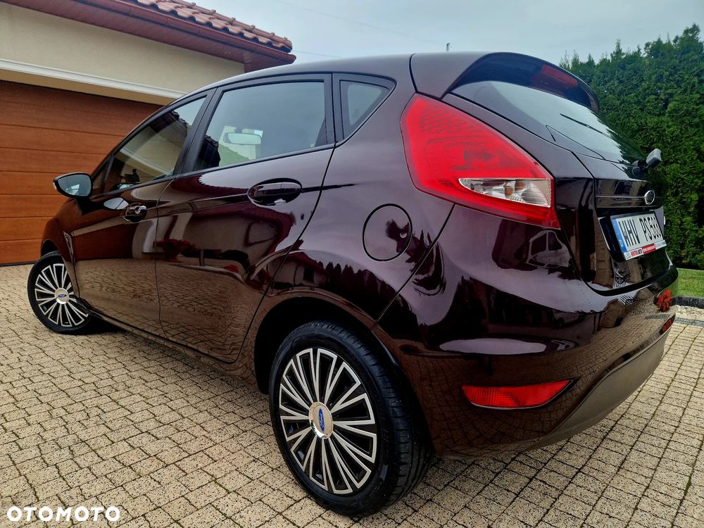 Ford Fiesta - 10