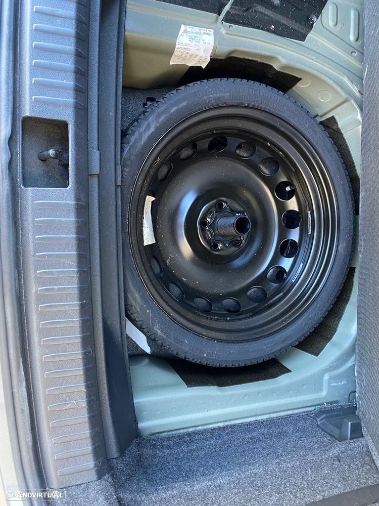 SEAT Arona 1.0 TSI FR - 30