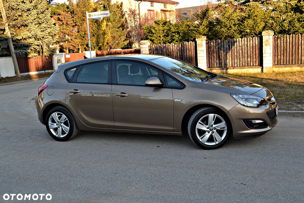 Opel Astra 1.4 Turbo ecoFLEX Start/Stop Active - 24