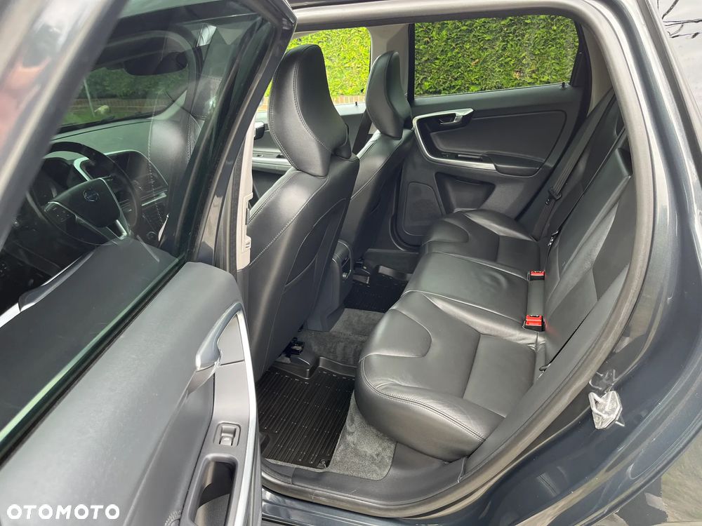 Volvo XC 60 D3 Summum - 21