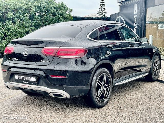 Mercedes-Benz GLC 300 de Coupé 4Matic - 11